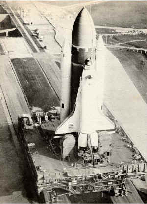 1982 STS6 rollout.jpg (106251 octets)
